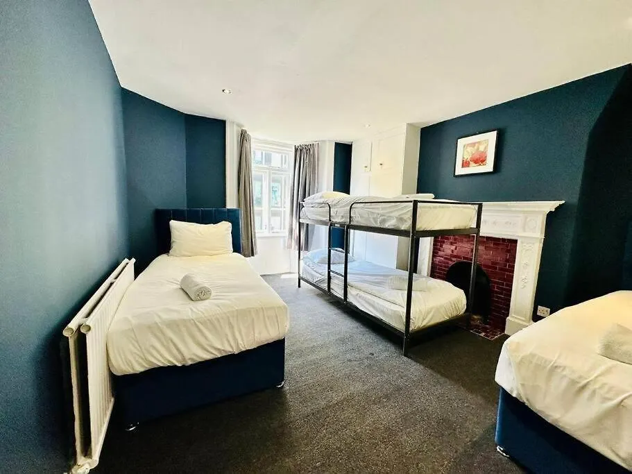 Apartment Resturday Central 5 Bedrooms Bn1115Upp Brighton