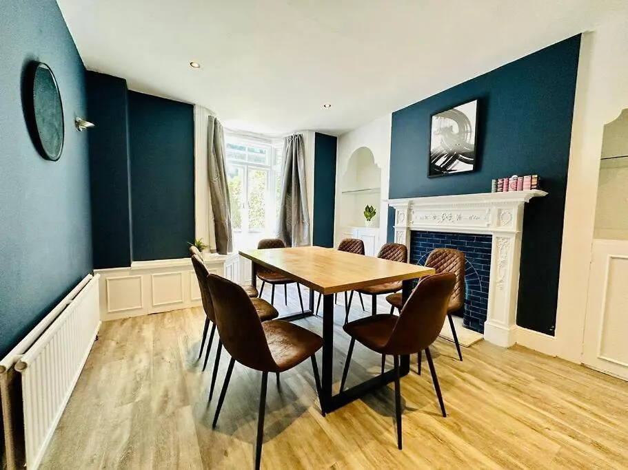 Resturday Central 5 Bedrooms Bn1115Upp Brighton United Kingdom