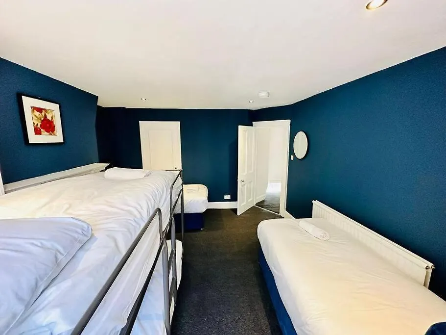 Resturday Central 5 Bedrooms Bn1115Upp Brighton Apartment