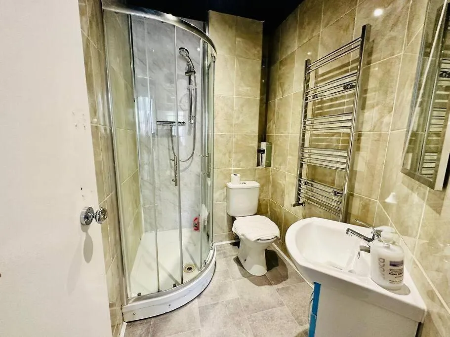 Apartment Resturday Central 5 Bedrooms Bn1115Upp Brighton