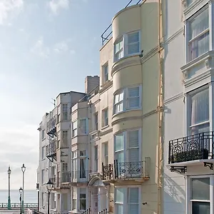 Hamptons Hove